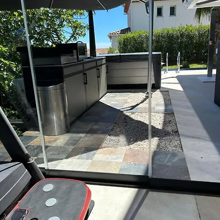 Marin Avec Vue Nicea